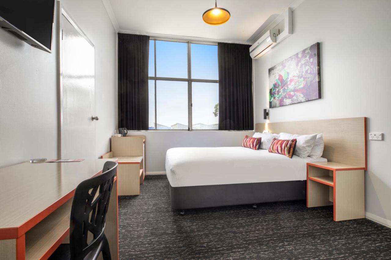 Nightcap At Ashley Hotel Braybrook Exterior photo